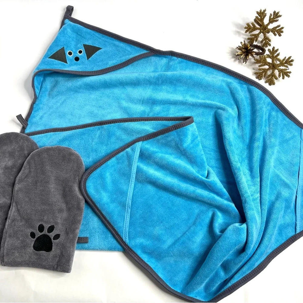 Penny & Niko Pet Towel and Mitt Gift Set - New -
